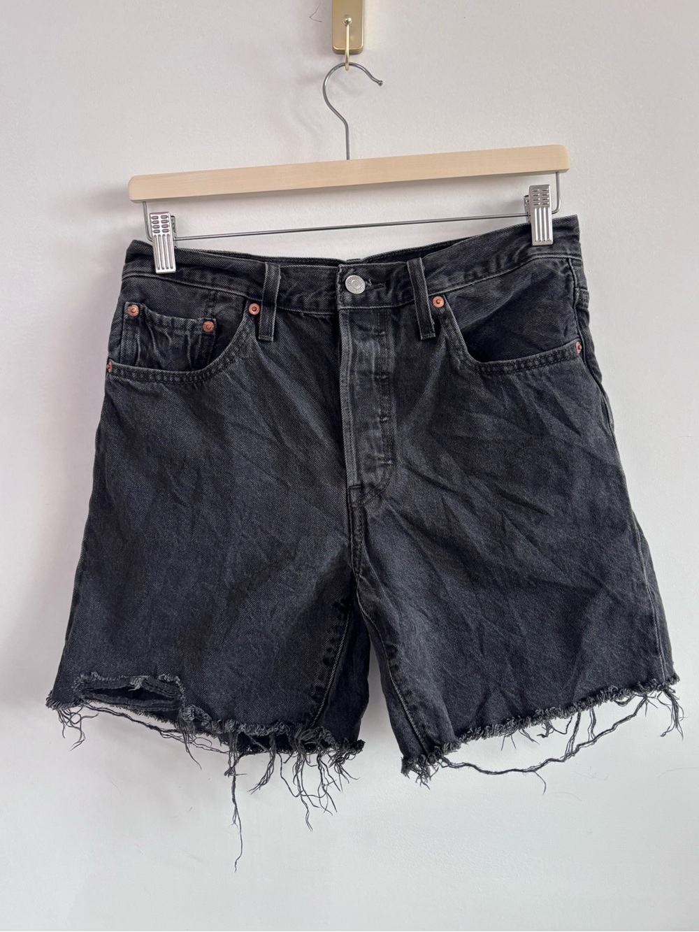 Levi’s 501 Women's Black Distressed & Frayed Hem Denim Shorts- W 28